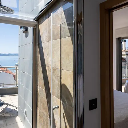 Apartment Atico De Lux